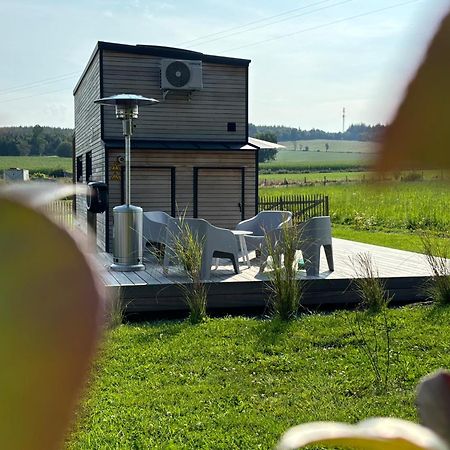 Отель Tiny Cosy Бастонь Экстерьер фото
